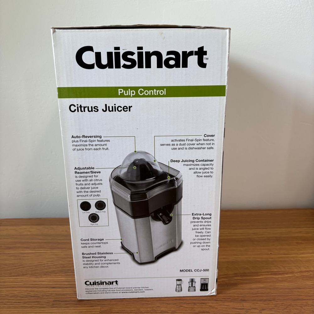 Cuisinart Citrus Juicer CCJ-500 Pulp Control Brushed Stainless New - Picture 4 of 5